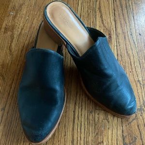 Soludos Venetian Mule - black leather